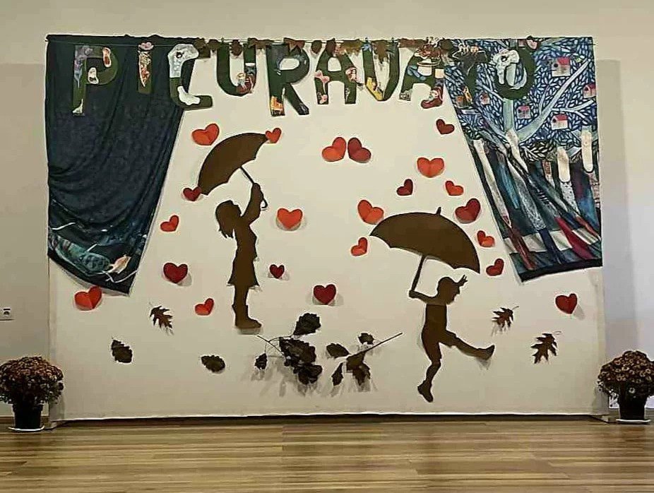 Picuravató a Szatmárnémeti Református Gimnáziumban