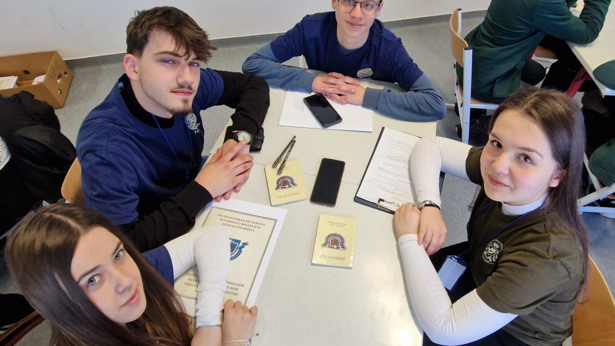 Negyedszázados az Erdélyben és Partiumban működő Református Kollégiumok Bibliaismereti Vetélkedője